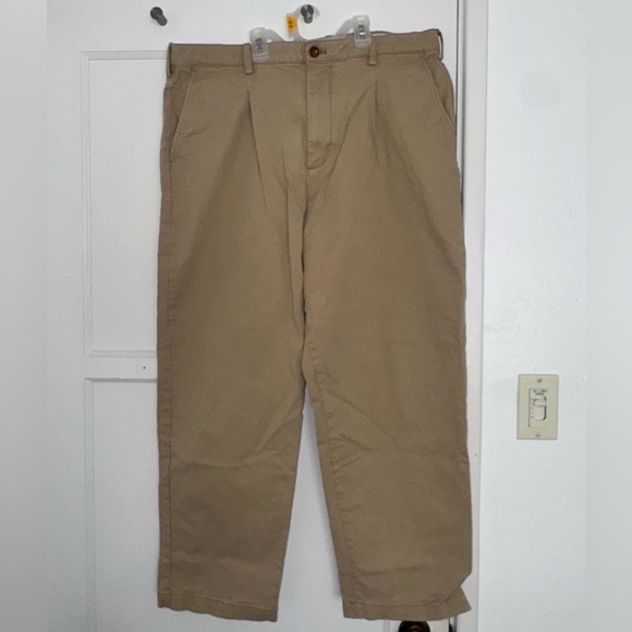 GAP Other - GAP Men's Khaki Chinos